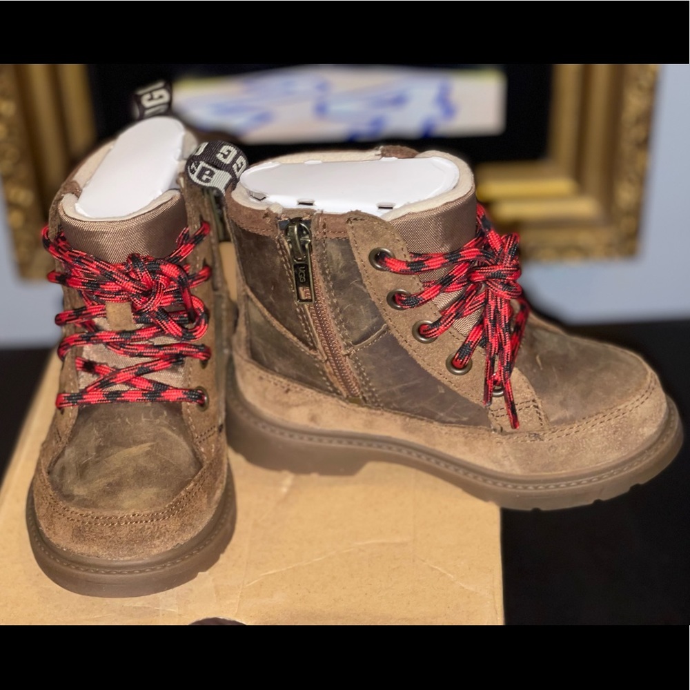 UGG® Boys' Robley Weather Lace-Up Boots (Youth)